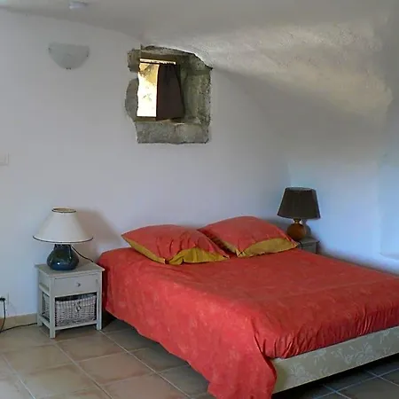 Le Relais De Vazeille 3*