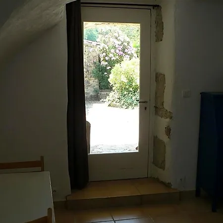 Le Relais De Vazeille לינה וארוחת בוקר 3*