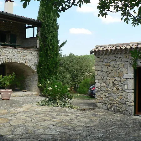 לינה וארוחת בוקר Le Relais De Vazeille