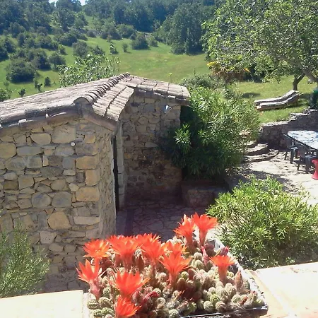 Le Relais De Vazeille 3*